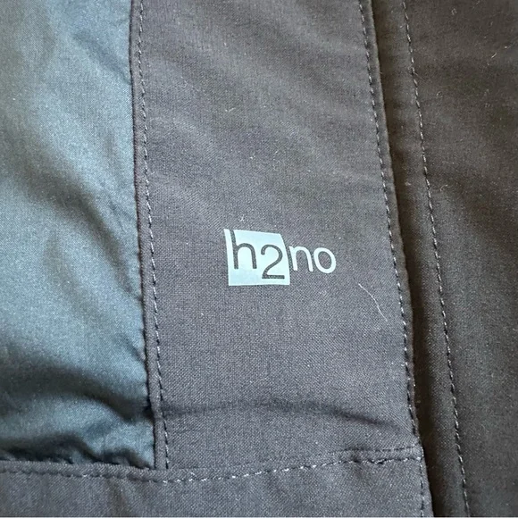 Patagonia women’s jacket - Picture 8 of 9